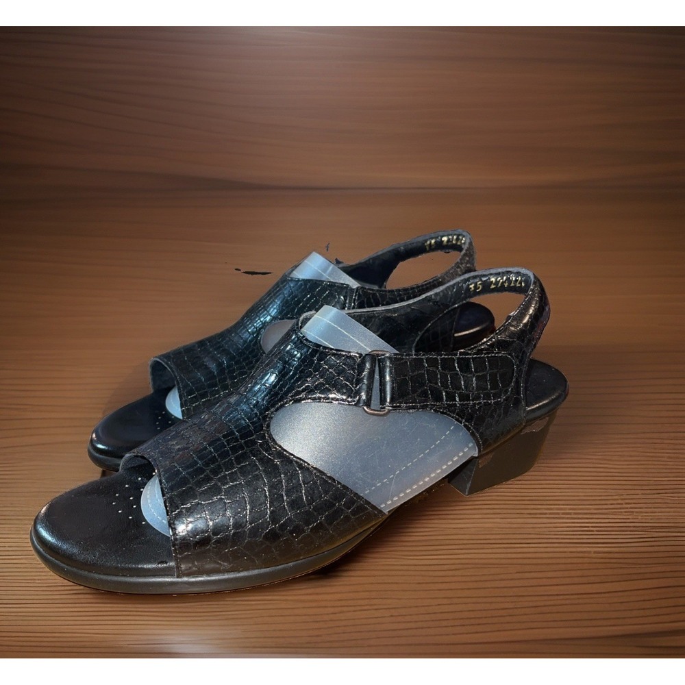SAS Sandals Women 9N Black Croc Embossed Tripad Comfort 224221